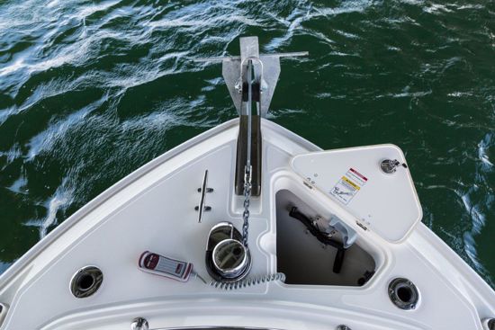 Outrage 230 bow lid