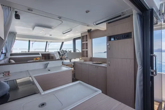 BENETEAU SWIFT TRAWLER 41 FLY