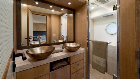 MCY 86 VIP cabin en suite bathroom