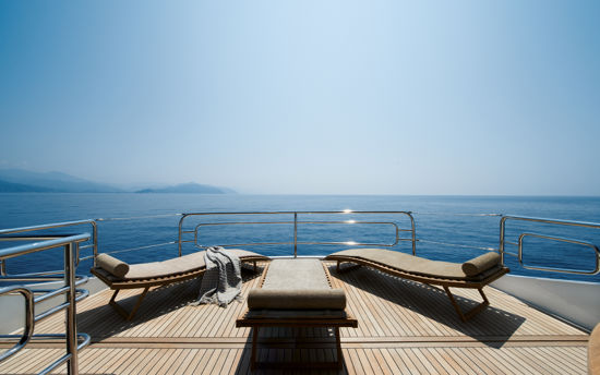 MCY 86 chaise longues on the flybridge