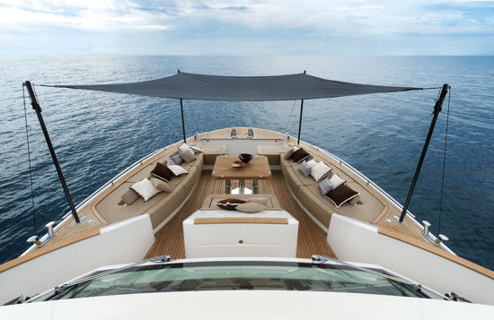 MCY 86 bow with shades