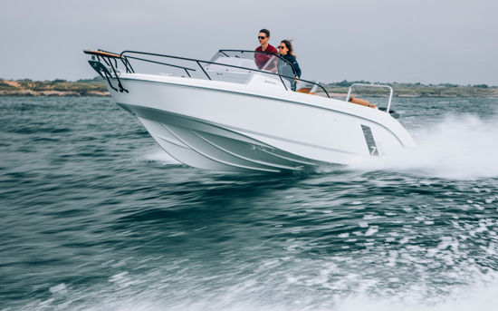 BENETEAU FLYER 7 SUNDECK
