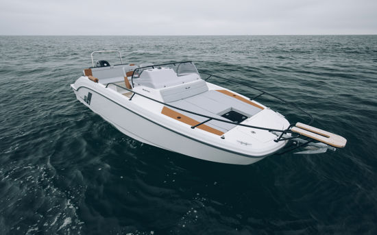 BENETEAU FLYER 7 SUNDECK