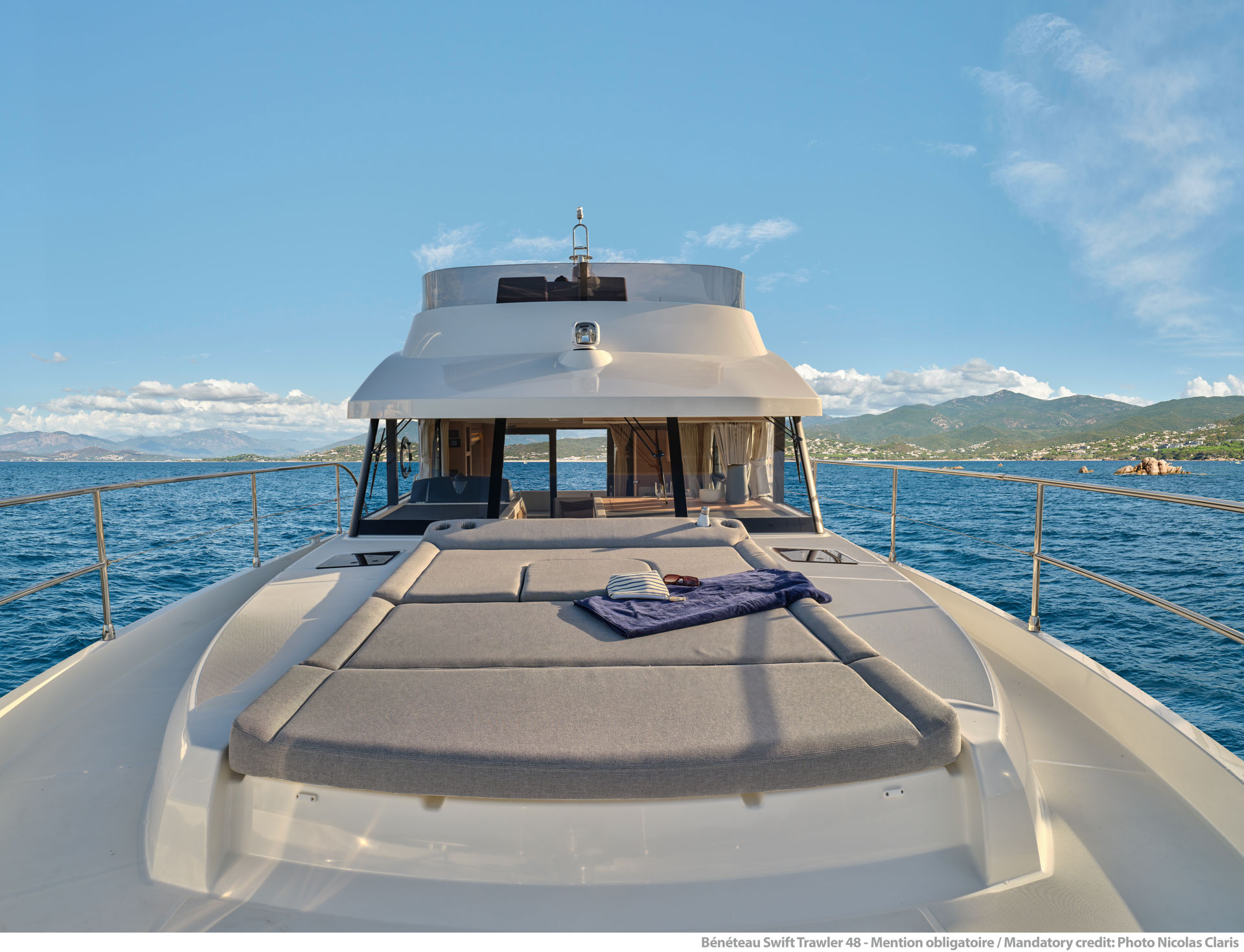 BENETEAU SWIFT TRAWLER 48