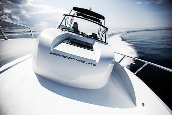 paragon-yachts-25-open-exterior-front-view