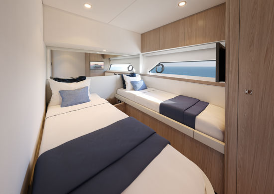 riviera-SUV-585-port-stateroom-with-two-single-beds