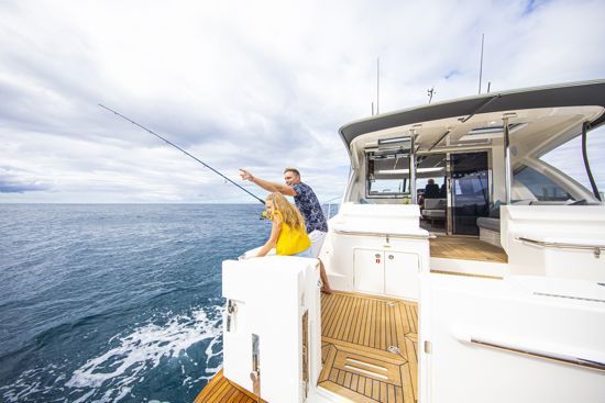 fishing-from-the-aft-deck-of-the-riviera-SUV-505