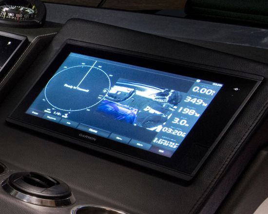 SUV-395-touchscreen-navigation-system