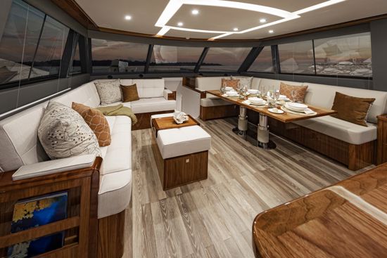 socializing-and-dining-area-in-the-saloon-of-the-sports-motor-yacht-72