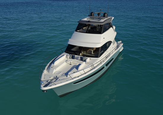 riviera-sports-motor-yacht-58-front-view