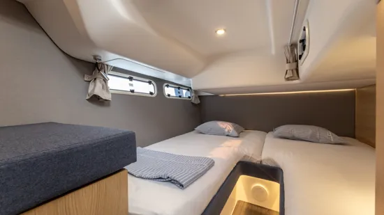 nimbus-405c-cabins-3