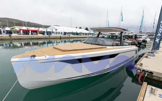 X-YACHTS X-POWER 33C 
