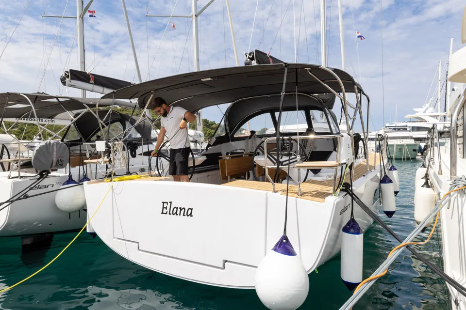 ELAN IMPRESSION 43