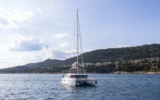LAGOON 46 