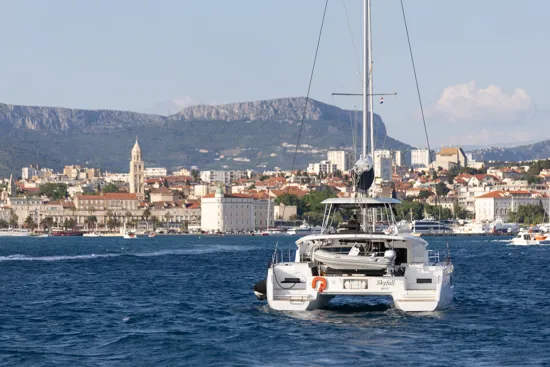 LAGOON 46 