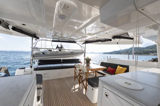 LAGOON 46 