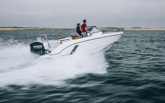 BENETEAU FLYER 7 SUNDECK