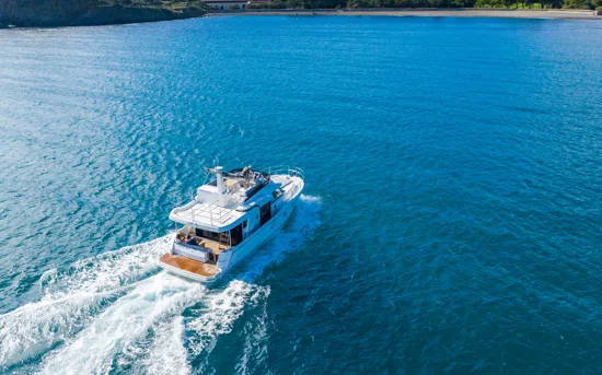 BENETEAU SWIFT TRAWLER 41 FLY