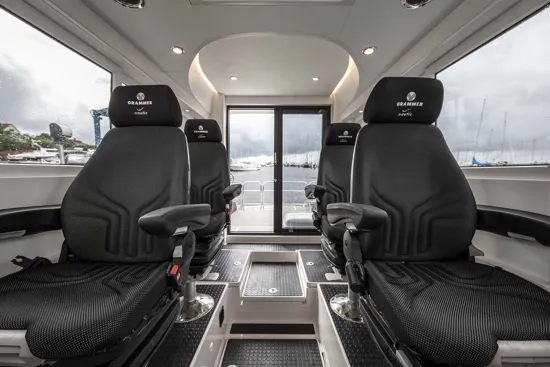 PARAGON YACHTS 31 CABIN