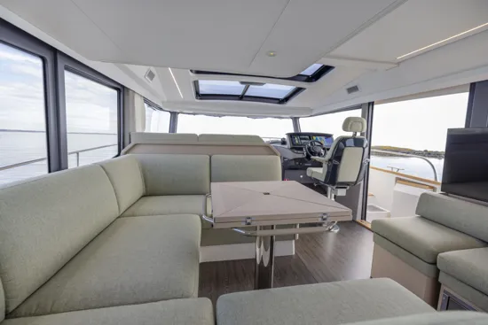 NIMBUS  495 FLYBRIDGE