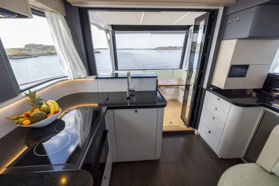 NIMBUS  495 FLYBRIDGE