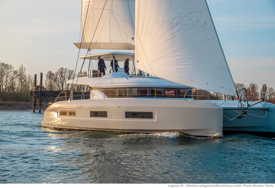 LAGOON 55 MILLENIUM