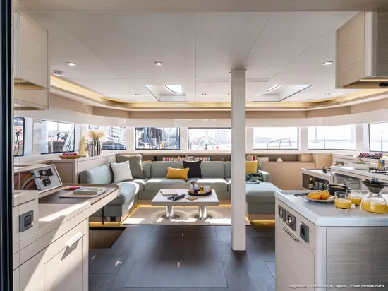 LAGOON 55 MILLENIUM
