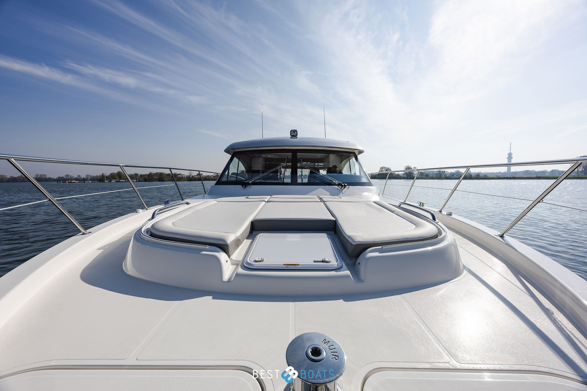 RIVIERA SPORT YACHT 4600 PLATINUM EDITION 