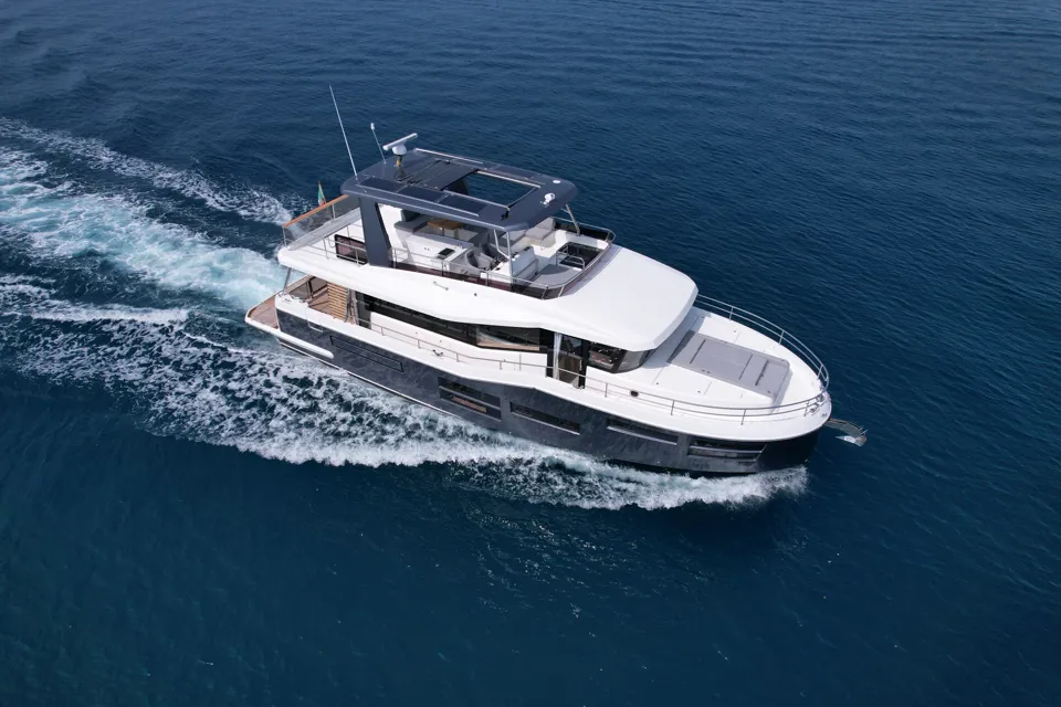BENETEAU GRAND TRAWLER 62