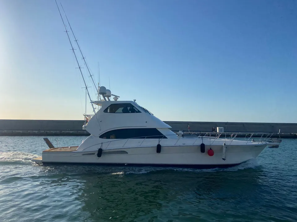 RIVIERA SPORTS MOTOR YACHT 58