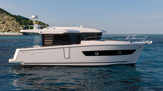swift-trawler-37-sedan-side-view