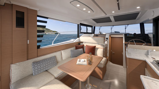 swift-trawler-37-sedan-saloon