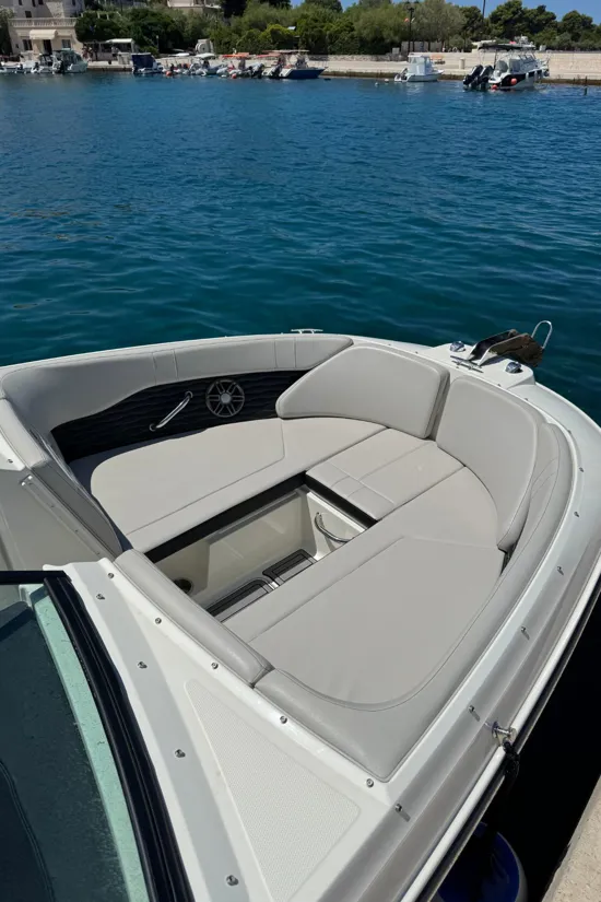 Sea Ray 230 Pramčani jastuci