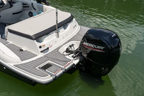 SEA RAY SPX 190 OB