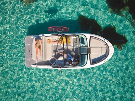 SEA RAY SPX 210