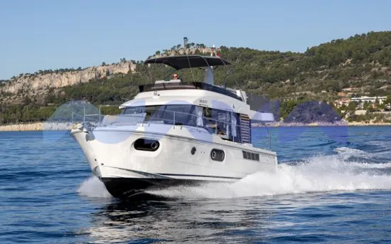 BENETEAU SWIFT TRAWLER 41 FLY