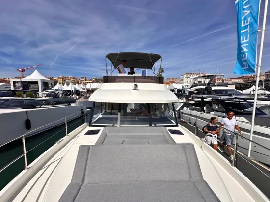 BENETEAU SWIFT TRAWLER 41 FLY