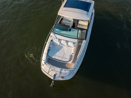 SUNDANCER US 320 areal view stern