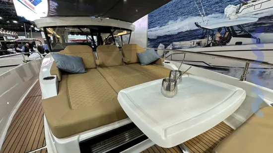 WELLCRAFT EXPLORER 38 