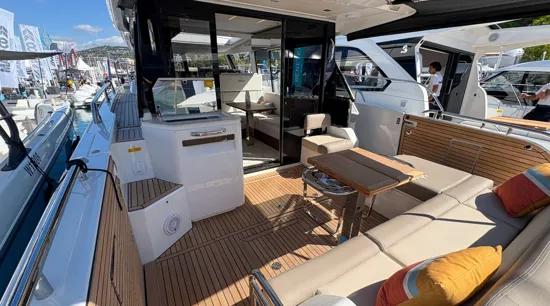 WELLCRAFT EXPLORER 44