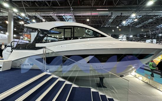 BENETEAU FLYER 10 SPORT TOP