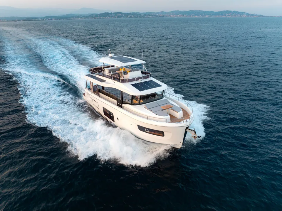 BENETEAU SWIFT TRAWLER 54