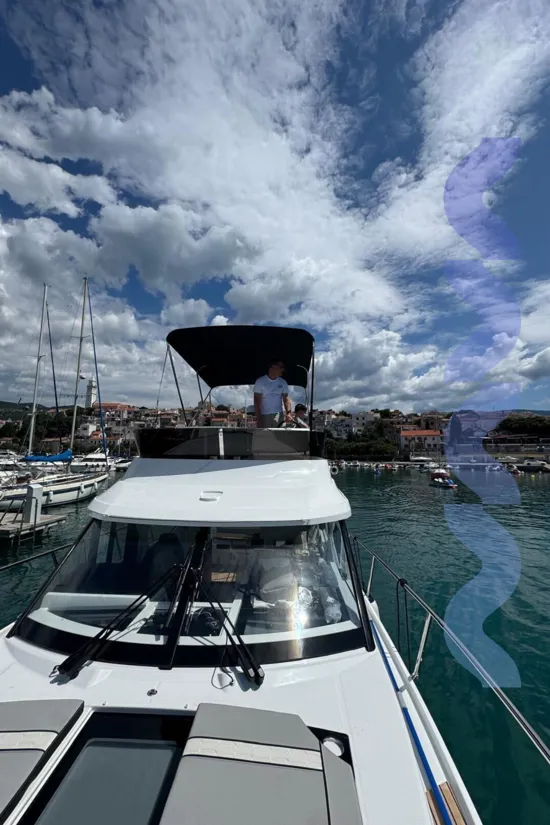 JEANNEAU MERRY FISHER 1095 FLY  