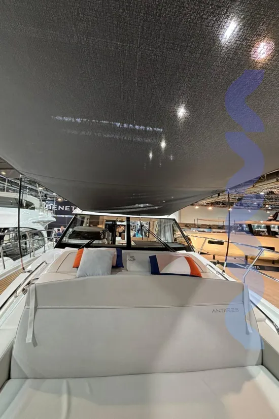 BENETEAU ANTARES OUTBOARD 12 COUPE