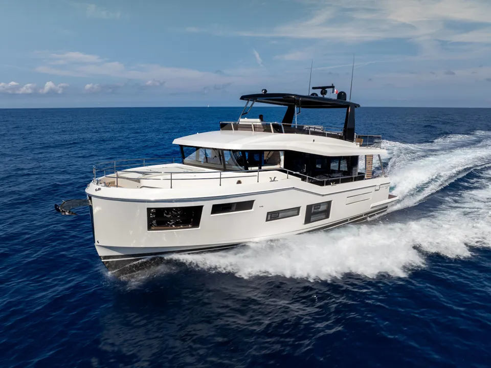 BENETEAU GRAND TRAWLER 63 