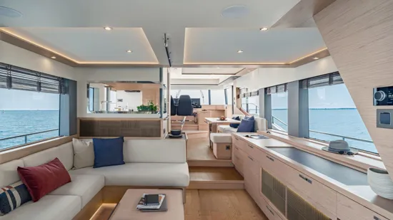 BENETEAU GRAND TRAWLER 63 