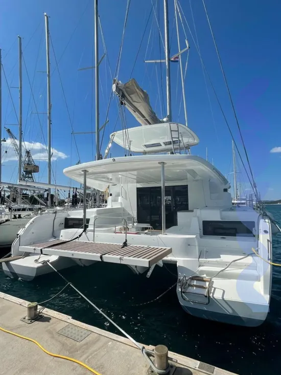 LAGOON 50