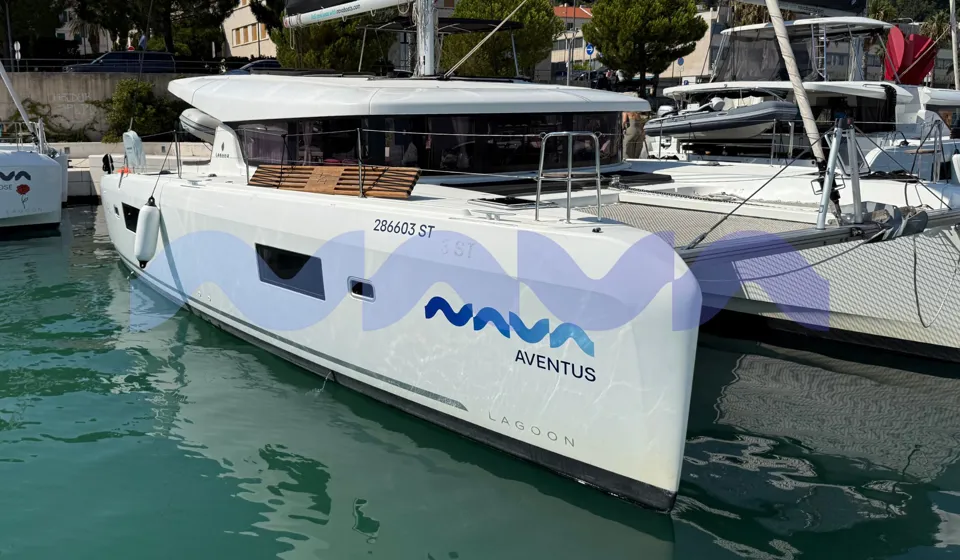 LAGOON 42