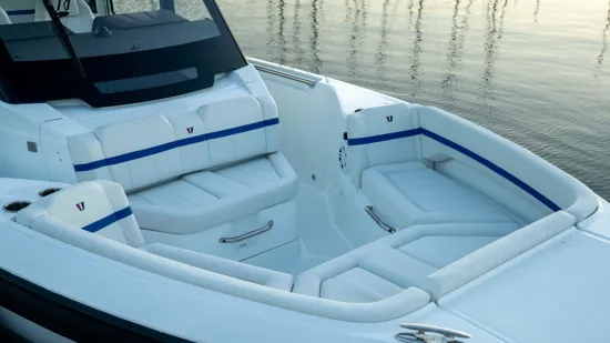 WELLCRAFT EXPLORER 28 