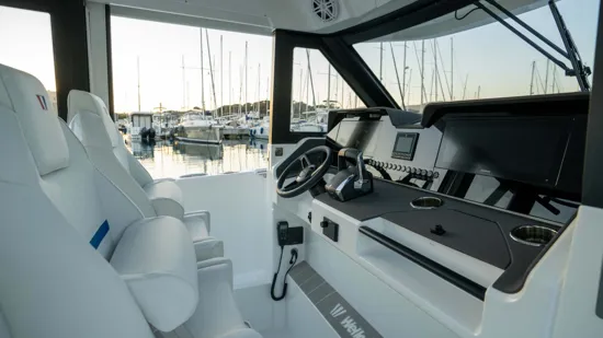 WELLCRAFT EXPLORER 28 